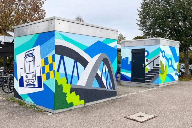 Alternativtext: Graffiti-Teamevent der SSB an den Betriebsgebäuden in Stuttgart-Heumaden