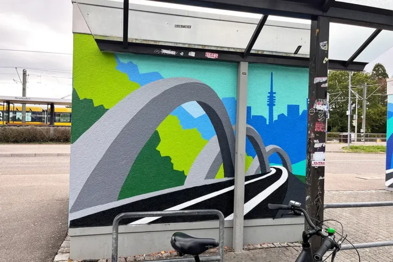 Alternativtext: Graffiti-Teamevent der SSB an den Betriebsgebäuden in Stuttgart-Heumaden